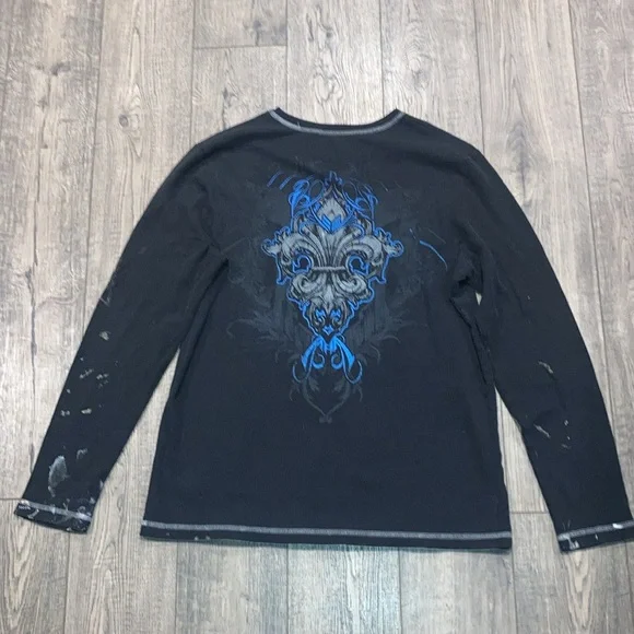No Boundaries Black and Blue Long Sleeve Tee with paint stains size XL - Picture 6 of 10